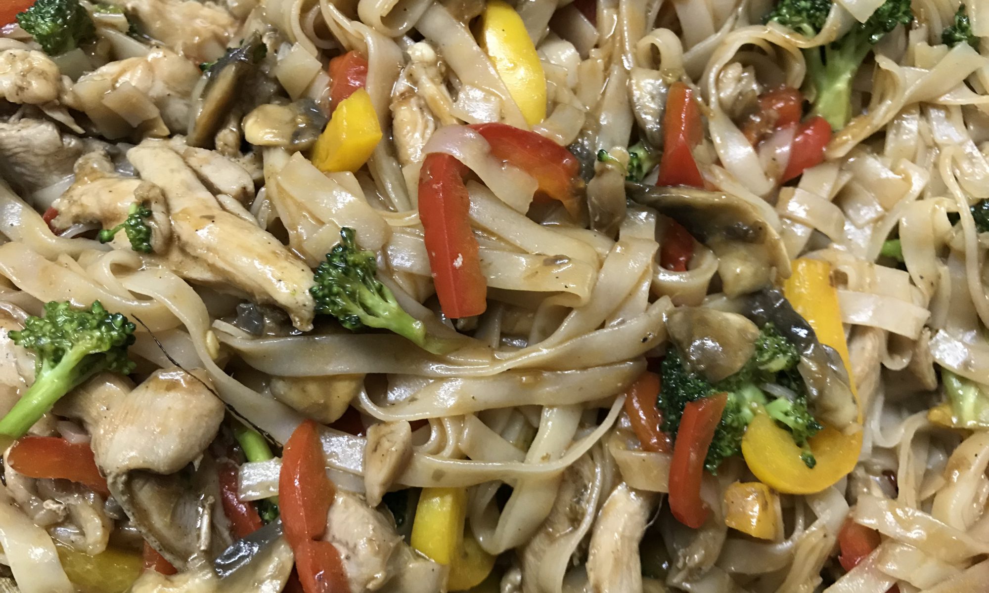 Chicken Stir Fry with Rice Noodles | Aidos